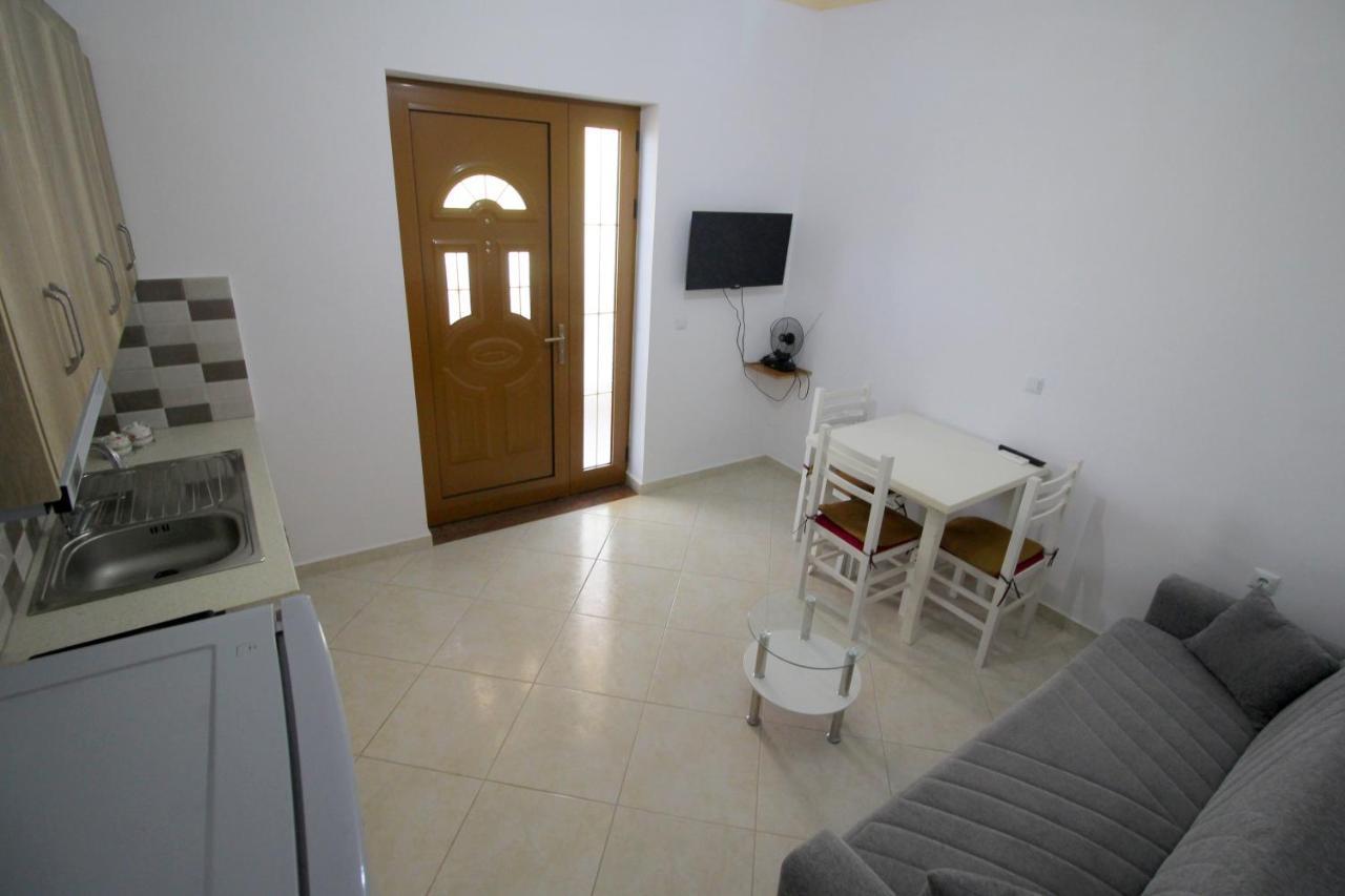 Villa 24 Саранда Экстерьер фото